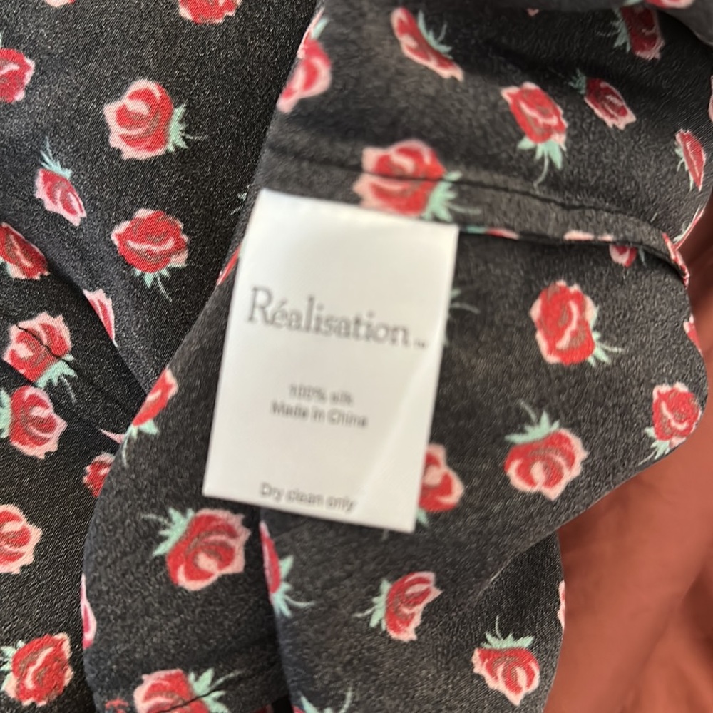Réalisation Par The Isabelli Dress in Rosalita Silk Floral Rose Print Dress - Picture 6 of 6